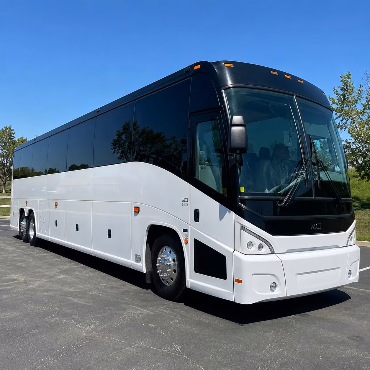 kci airport shuttle services for lawrence groups smooth reliable and on your schedule