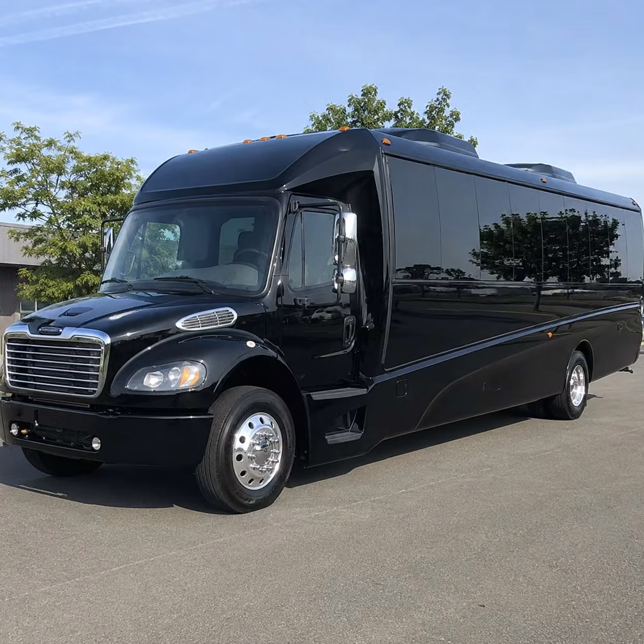 minibus rentals in lawrence kansas for smaller prom groups